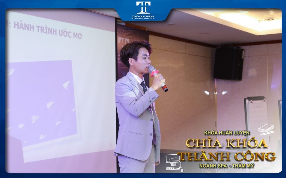 Thầy Nguyễn Huỳnh Hưng - Chuyên viên đào tạo và huấn luyện con người tại Timona Academy
