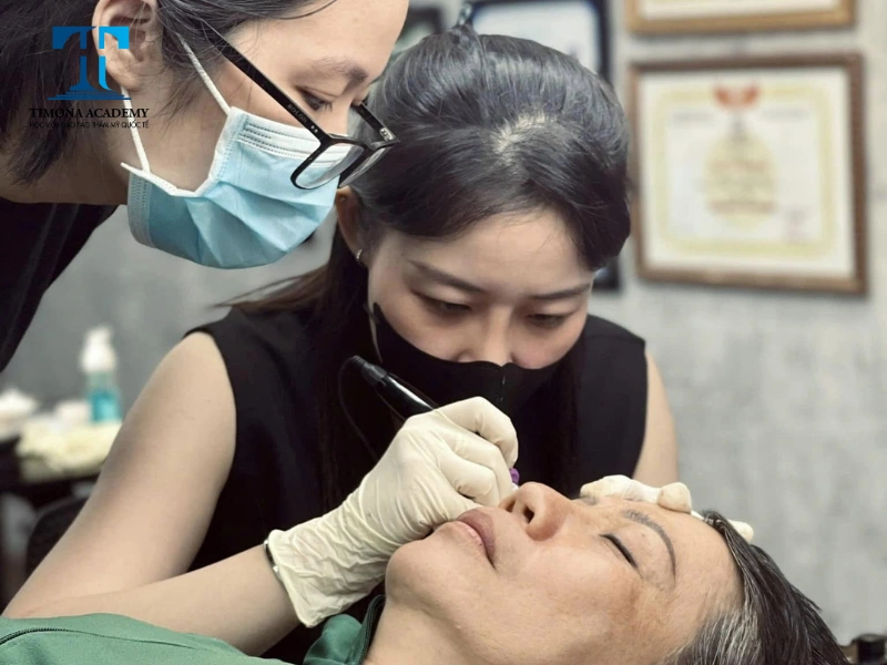 Tee 8 Beauty & Academy là địa điểm đào tạo phun xăm uy tín