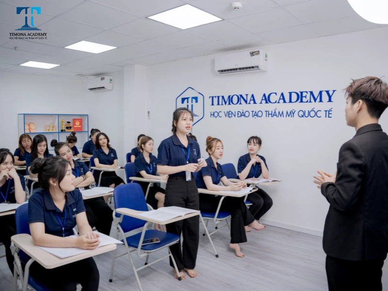 Timona Academy - địa điểm học massage chân hàng đầu