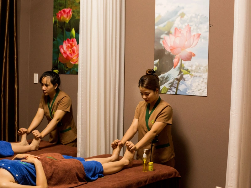 Lụa Spa là cái tên nổi bật cung cấp khóa học massage trị liệu tại TPHCM