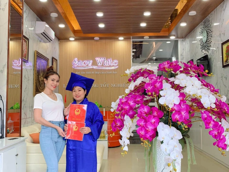 Học nghề Spa tại Snow White được cấp chứng chỉ theo đúng quy định