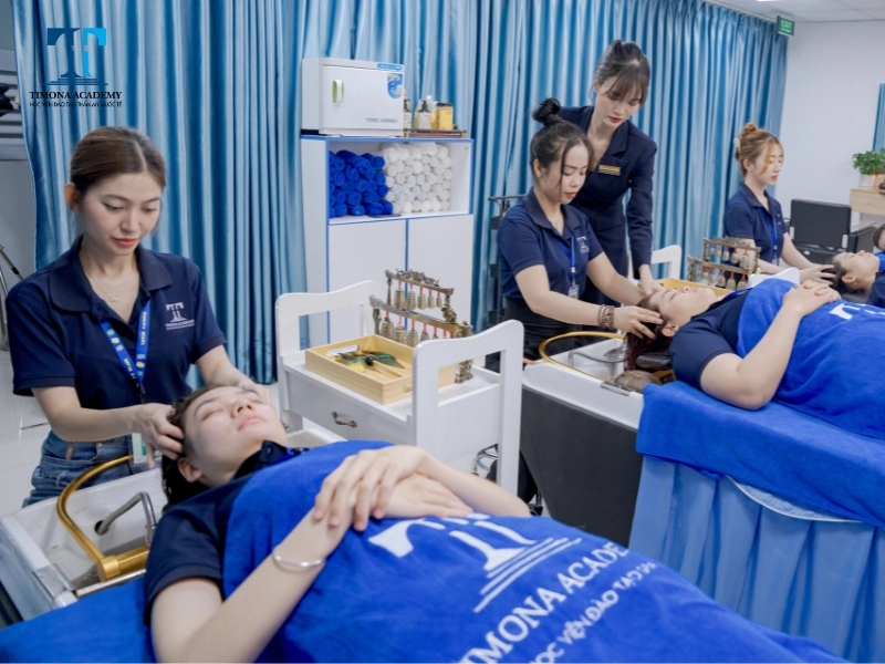 Thần số học số 9 nghề nghiệp có thể làm là gội đầu dưỡng sinh