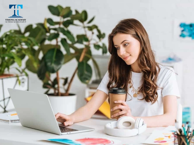 Một công việc online có thể là “cứu tinh” cho bạn