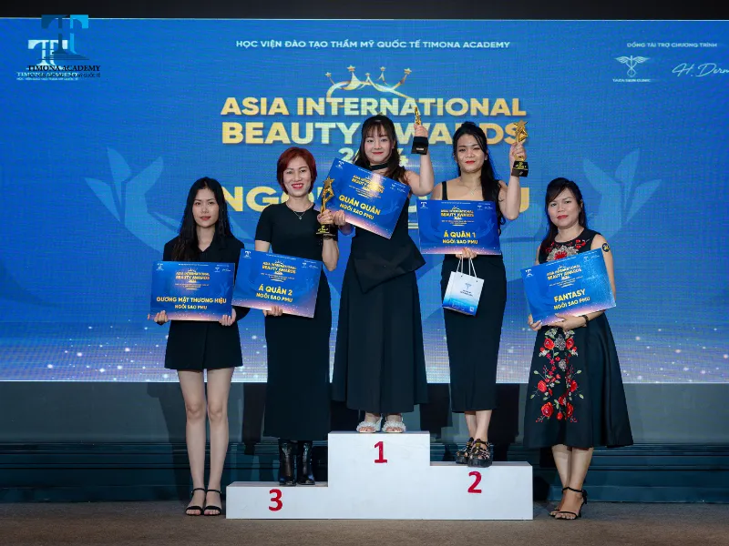 Các thí sinh đạt giải thưởng cao nhất tại Mô-đun Ngôi Sao PMU