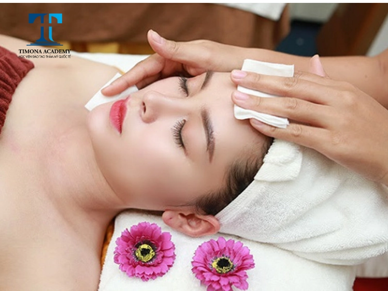 Vai trò của bàn tay là để kiểm tra và phân tích tình trạng da