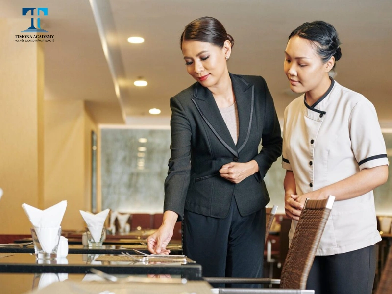 Nghề quản trị nhà hàng - Khách sạn