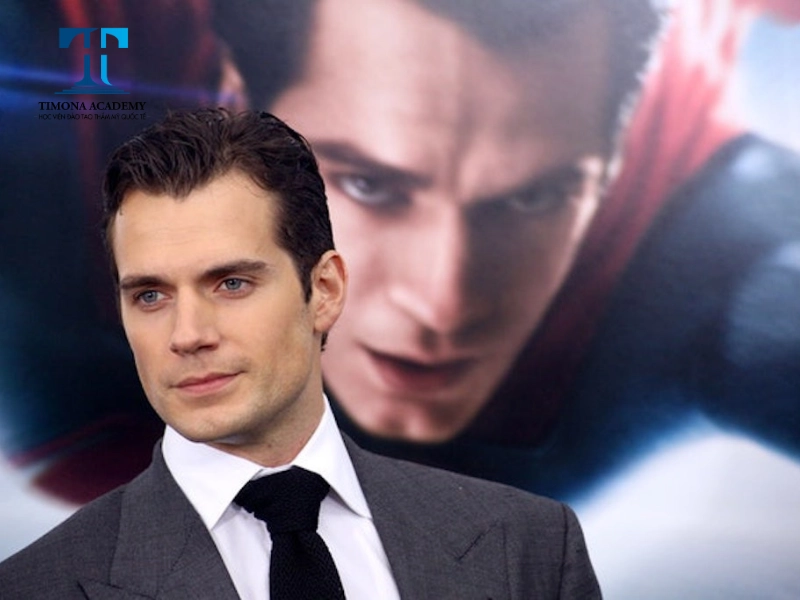 Khuôn mặt tỉ lệ vàng nam Henry Cavill