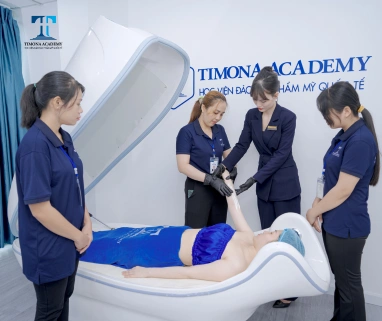 Mức thu nhập ngành tắm trắng cực kỳ hấp dẫn